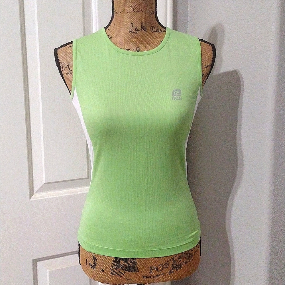 Road Runner Sports Tank